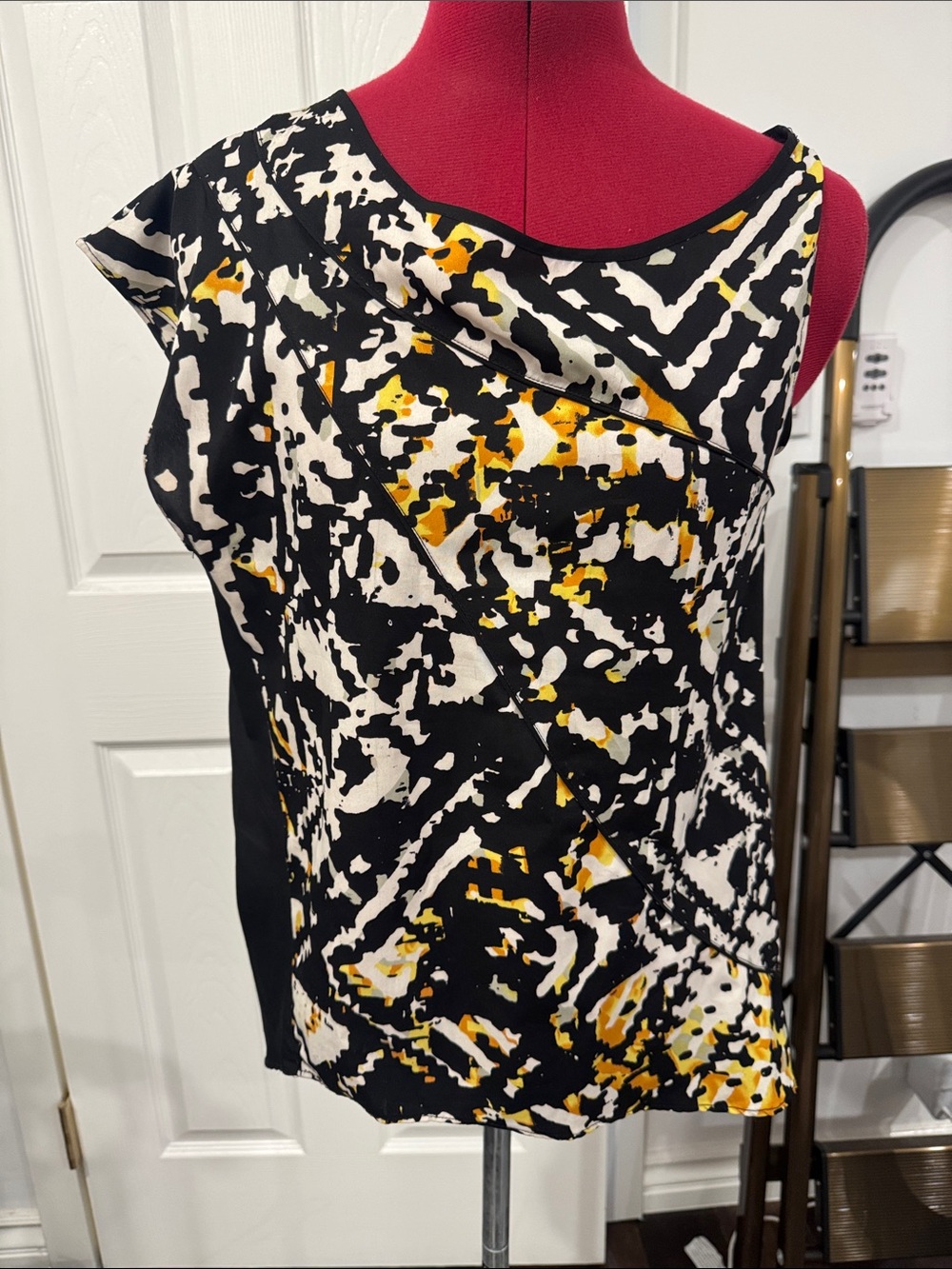W118 by Walter Baker Black, White & Yellow Abstract Print Asymmetric Camisole